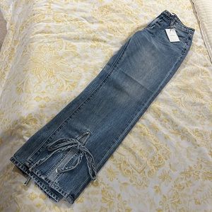 Brand new pair of jeans never worn
